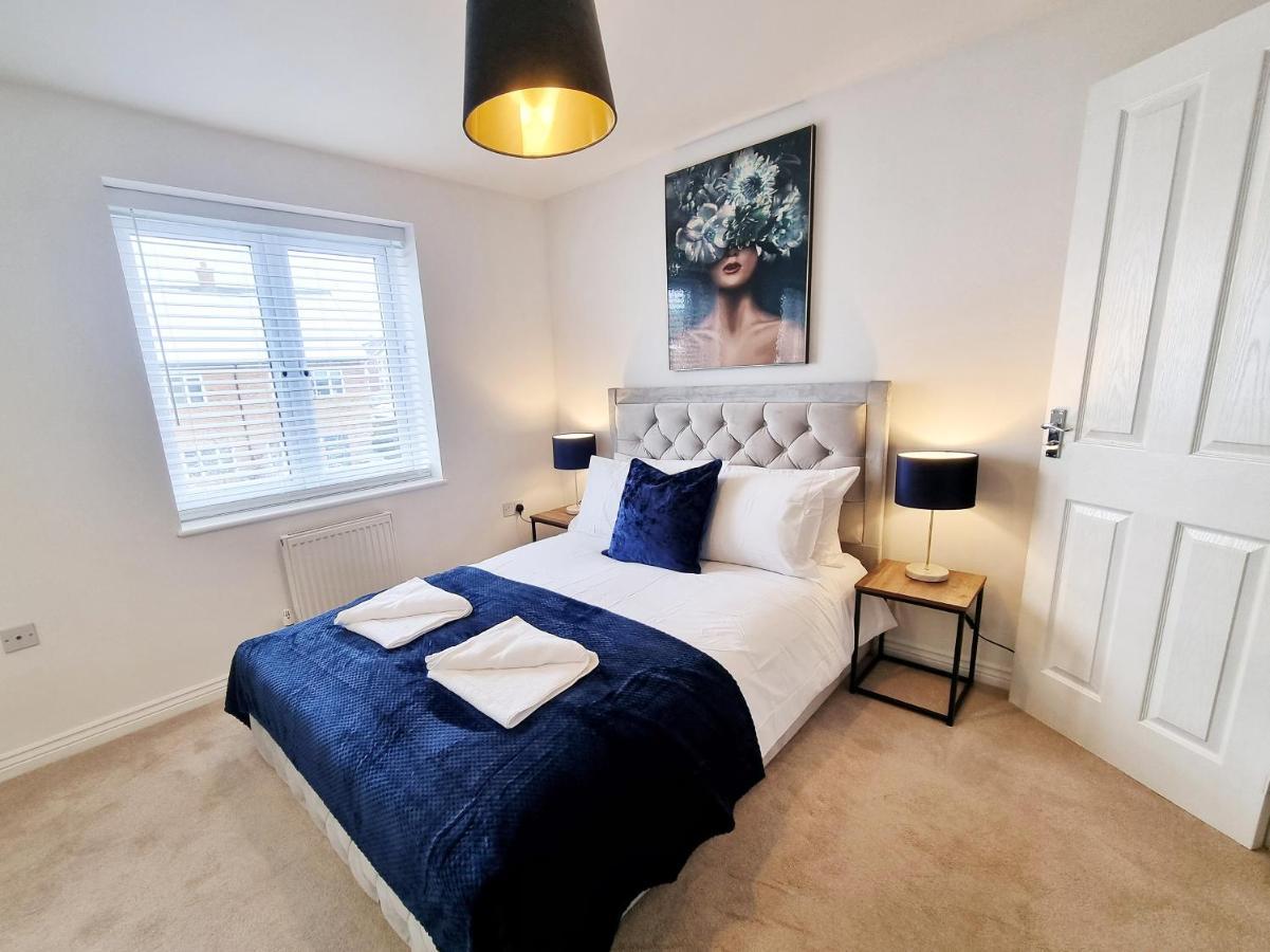 Modern & Spacious 3 Bedrooms And 2 Bathrooms Home, Free Parking! Cambridge  Exterior foto